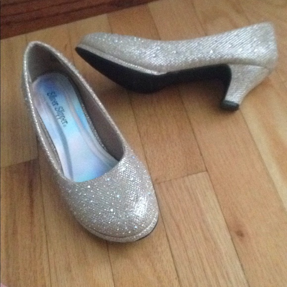 Silver Slipper dressy sparkle heels - Picture 4 of 4